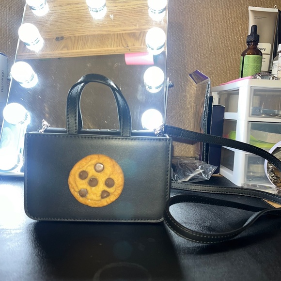 Puppets And Puppets SMALL LEATHER COOKIE BAG - Picture 2 of 6